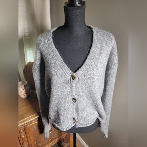 UO HEATHERED  GREY CROPPED OVERSIZED CARDIGAN